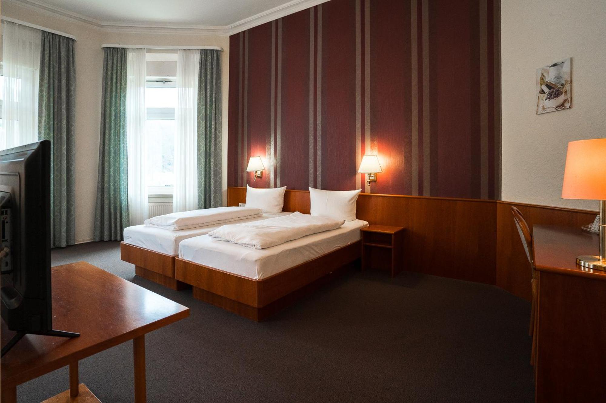 Trip Inn Parkhotel באד אמס מראה חיצוני תמונה
