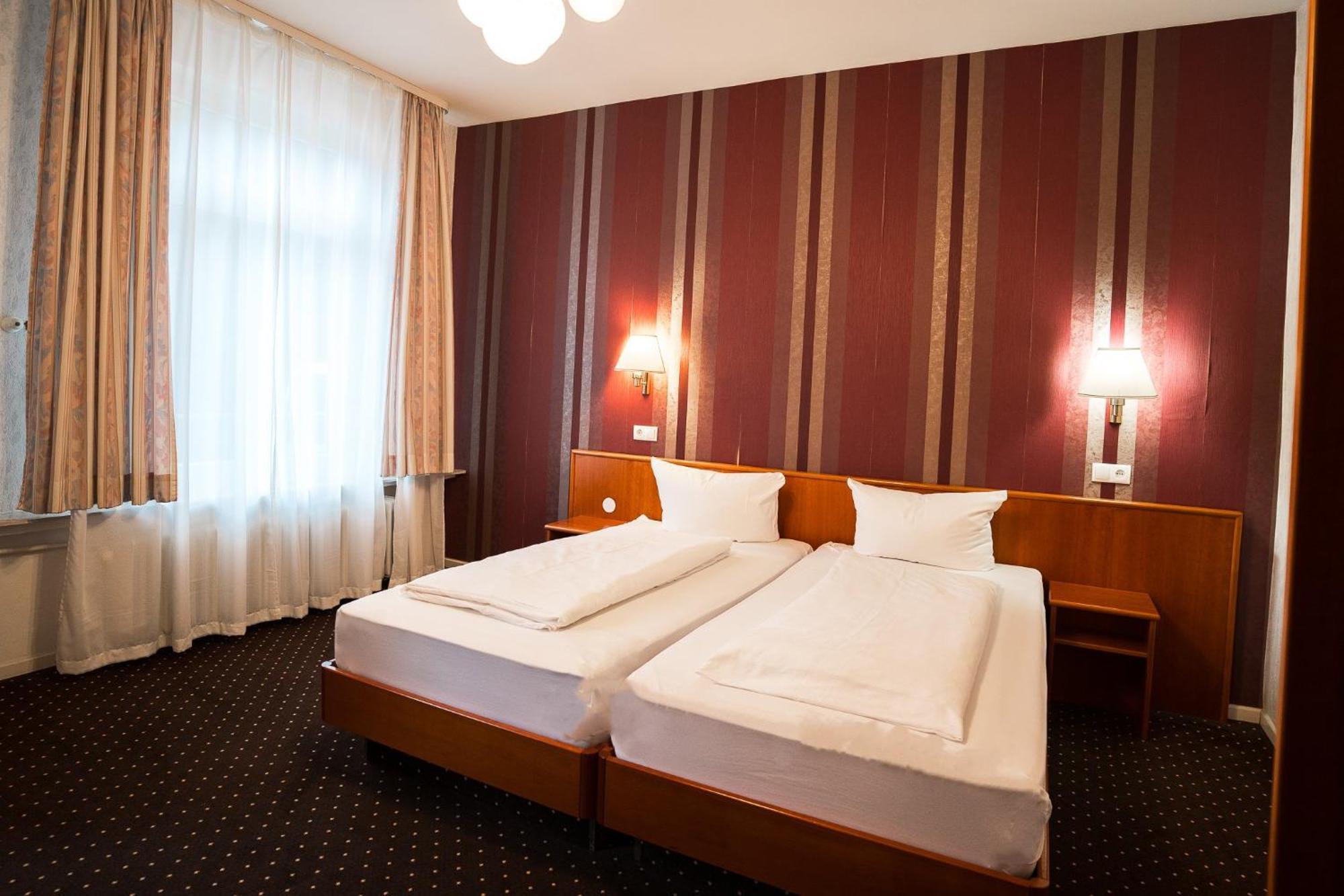 Trip Inn Parkhotel באד אמס מראה חיצוני תמונה